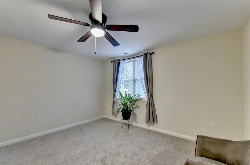 3260 Wood Springs Trace Lilburn, GA 30047