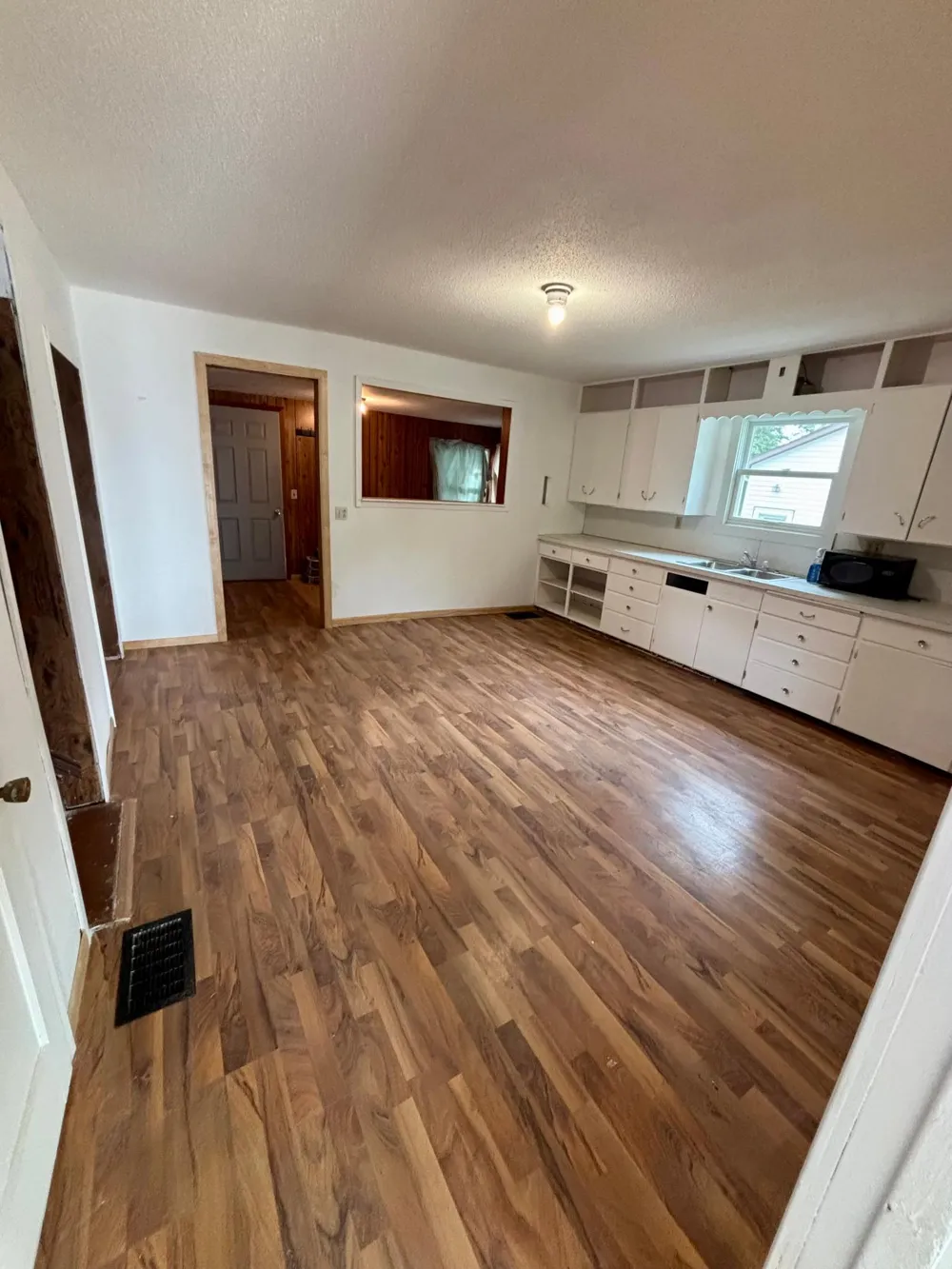 416 Elm Avenue Westbrook, MN 56183
