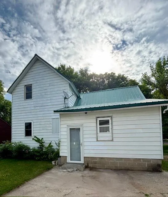 416 Elm Avenue Westbrook, MN 56183