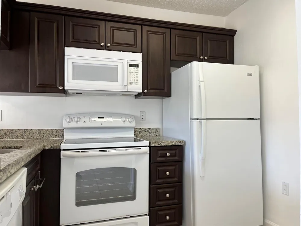 18106 Glenmoor Drive West Palm Beach, FL 33409