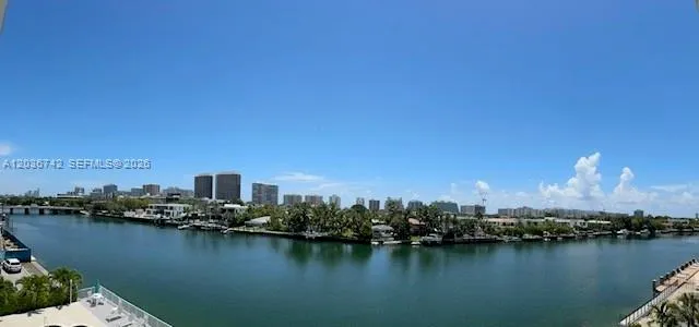 9381 E Bay Harbor Dr #404S Bay Harbor Islands, FL 33154