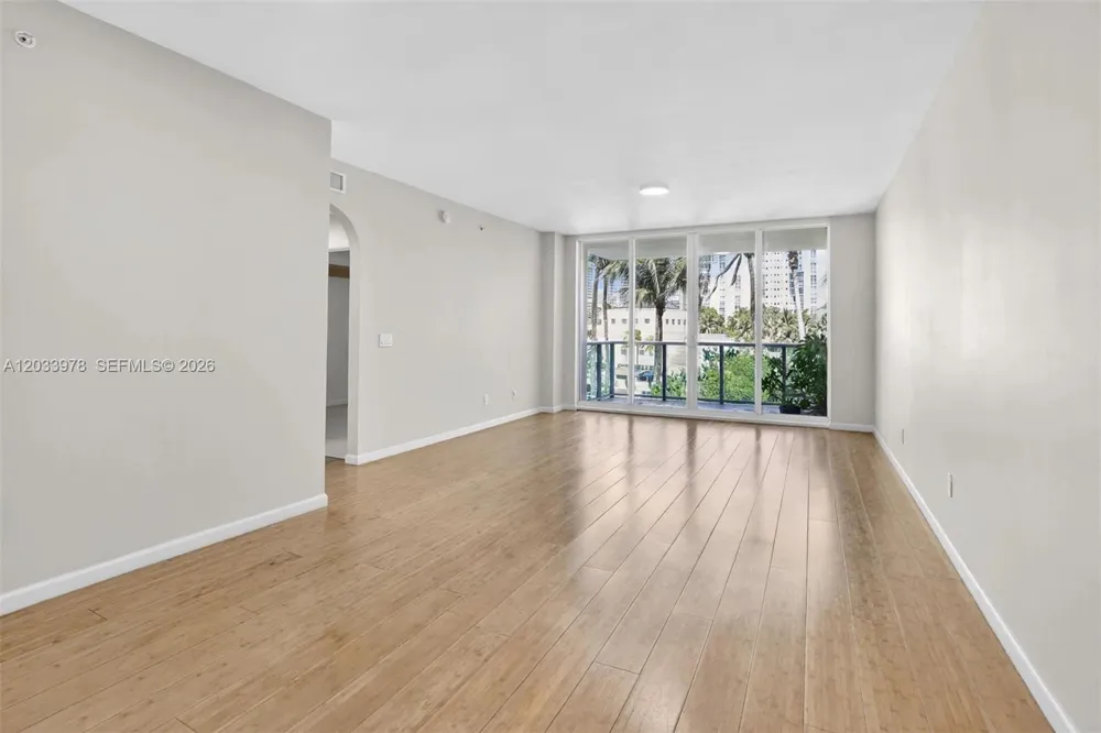 3340 NE 190th St #402 Aventura, FL 33180