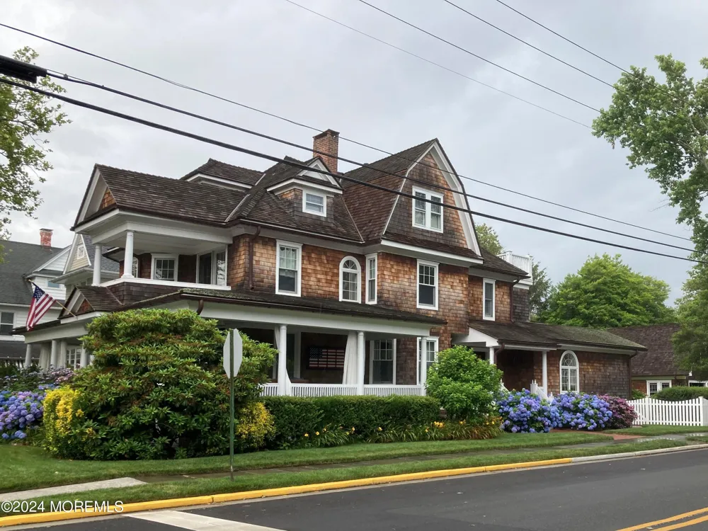 200 Washington Avenue Spring Lake, NJ 07762