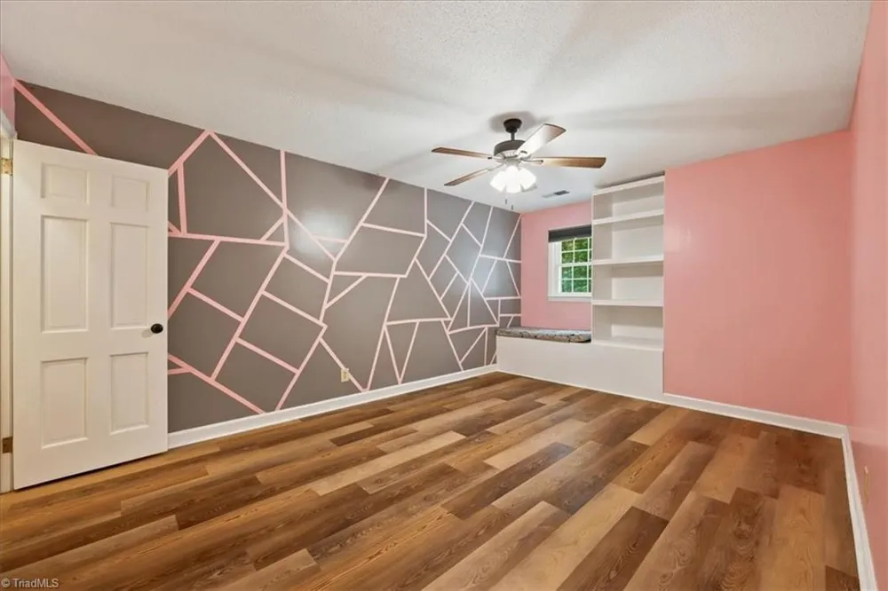 223 Knollwood Drive Elkin, NC 28621