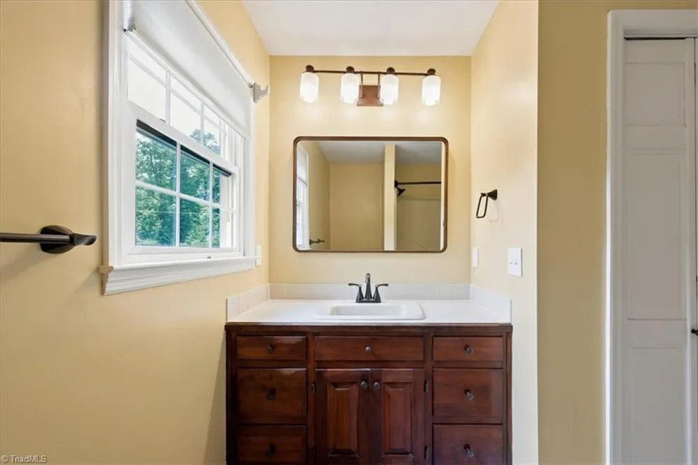 223 Knollwood Drive Elkin, NC 28621
