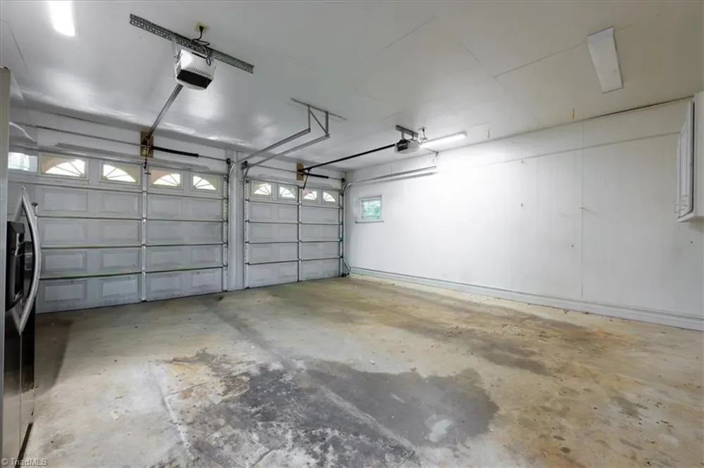 223 Knollwood Drive Elkin, NC 28621