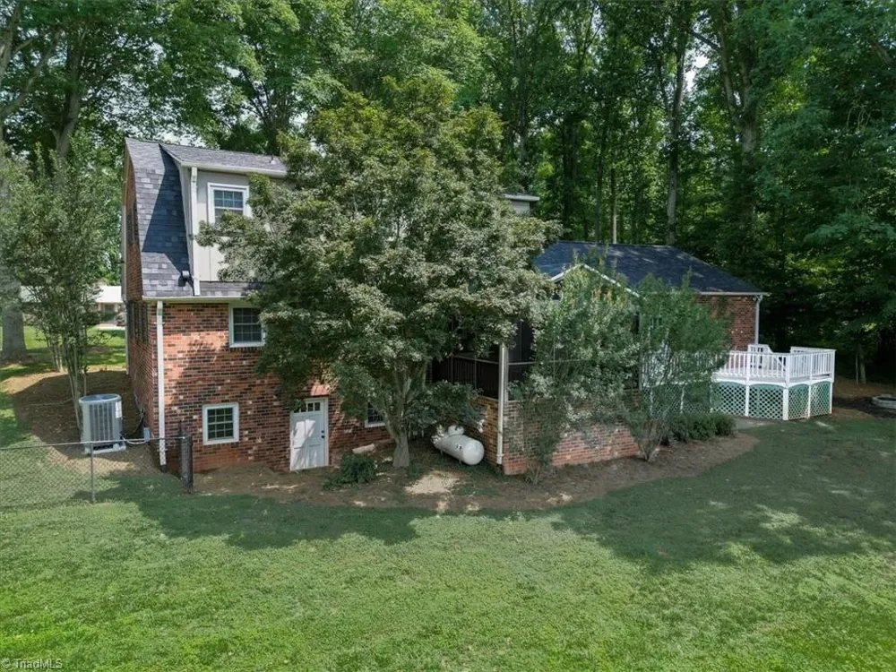 223 Knollwood Drive Elkin, NC 28621