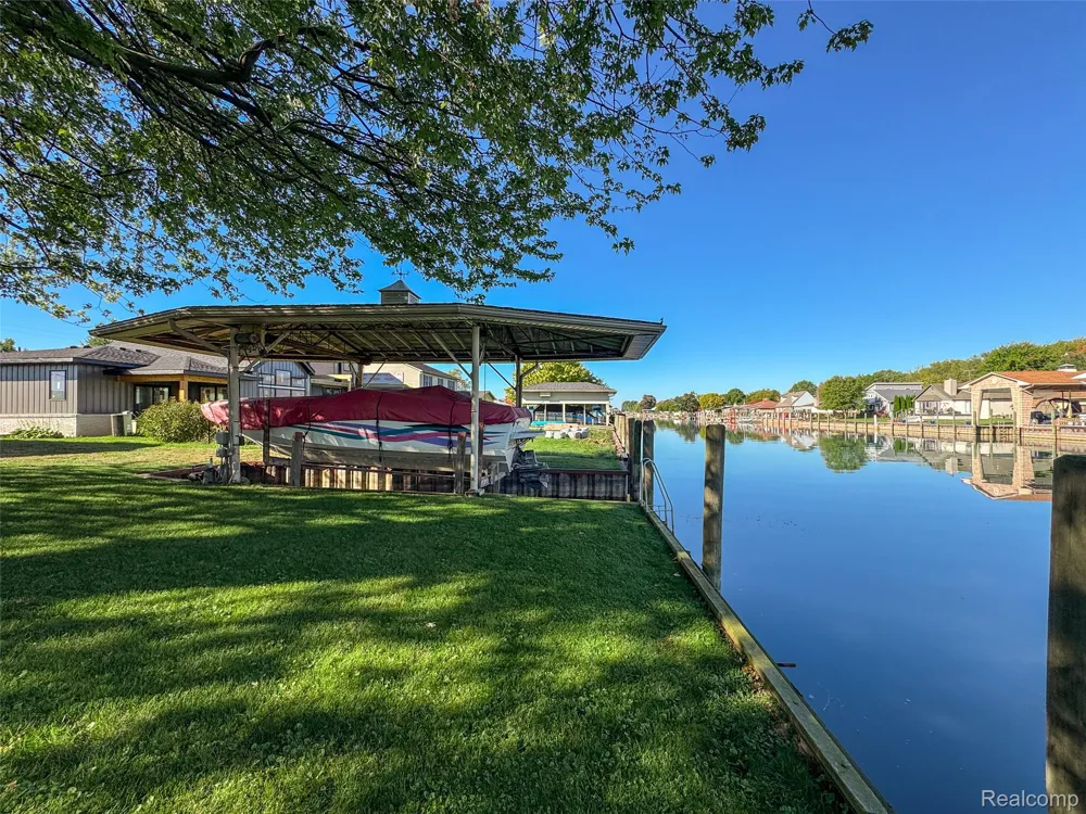 7214 Cardinal Street Clay Township, MI 48001