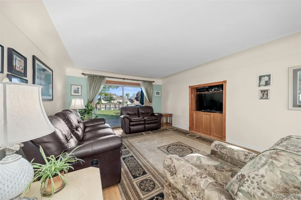 7214 Cardinal Street Clay Township, MI 48001