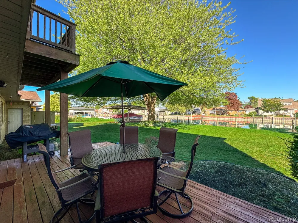 7214 Cardinal Street Clay Township, MI 48001