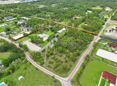 2560 Buck Ridge Trail