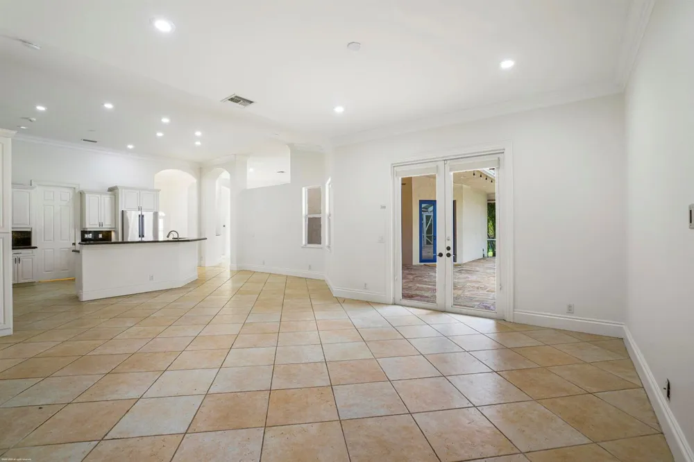 2560 Buck Ridge Trail Loxahatchee, FL 33470