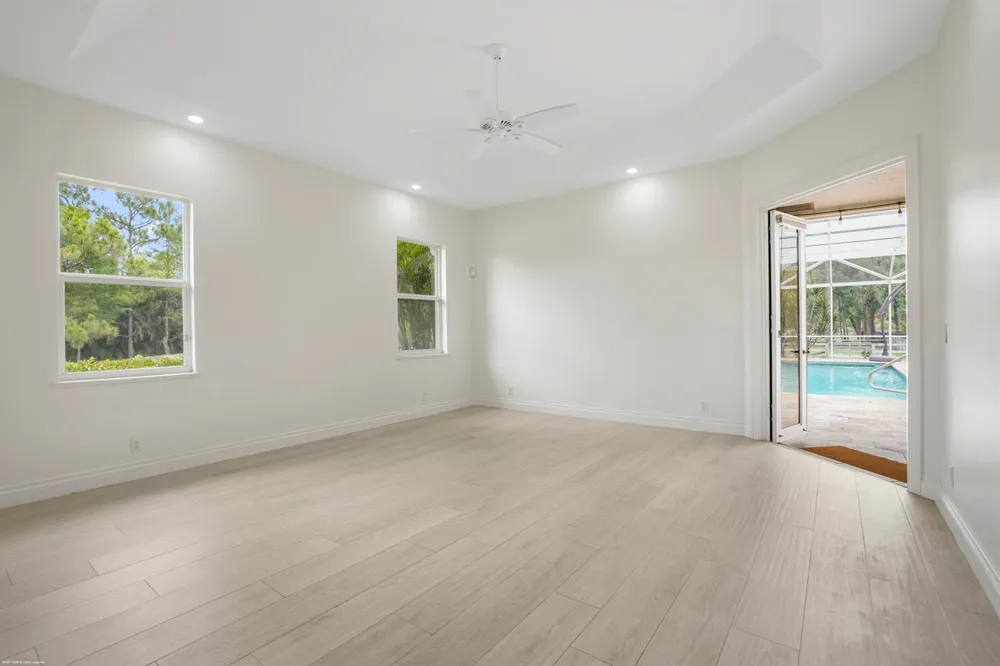 2560 Buck Ridge Trail Loxahatchee, FL 33470