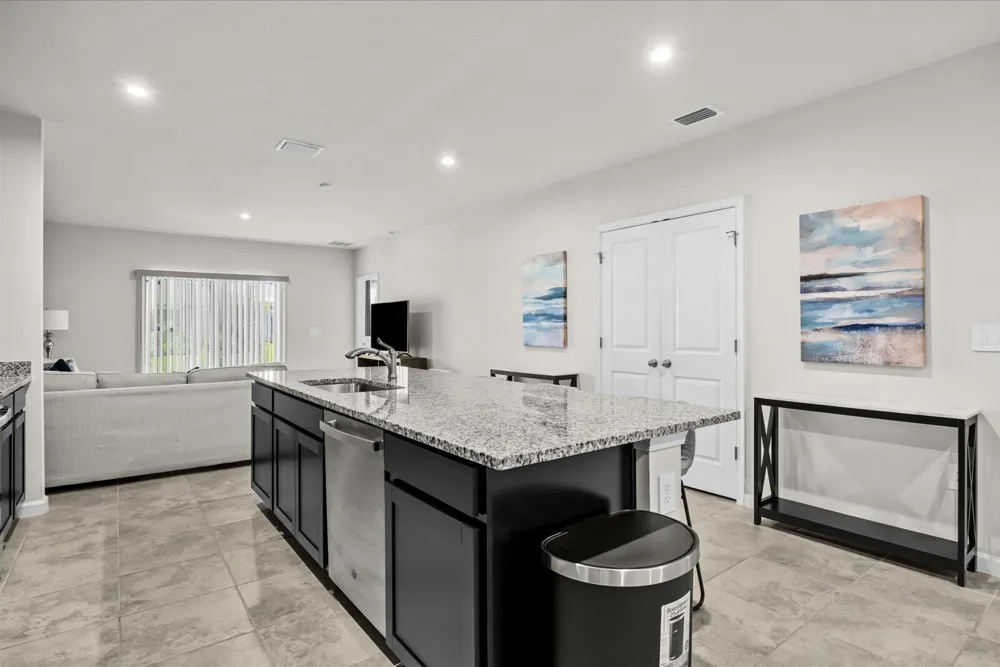 843 Persimmon Place Fort Pierce, FL 34981