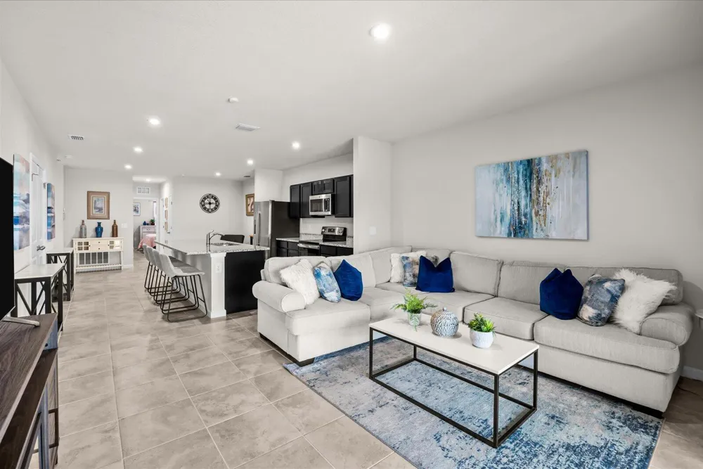 843 Persimmon Place Fort Pierce, FL 34981