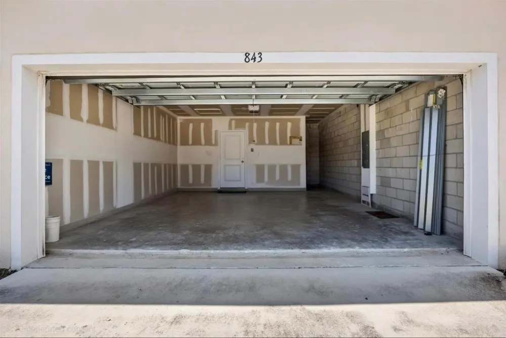 843 Persimmon Place Fort Pierce, FL 34981