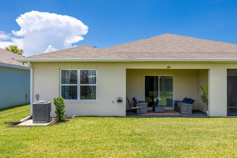 843 Persimmon Place Fort Pierce, FL 34981