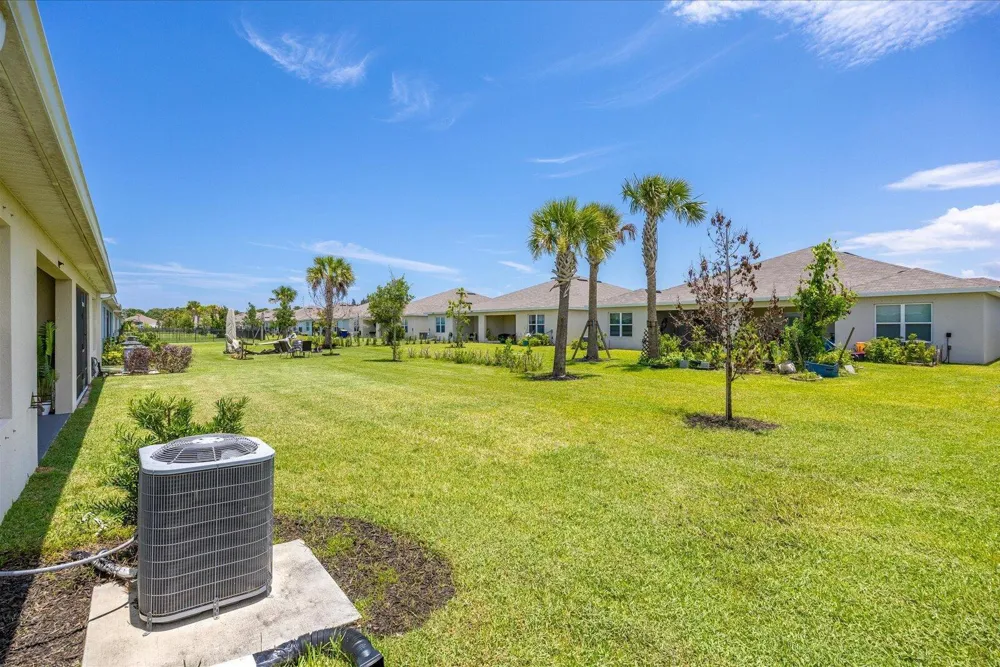 843 Persimmon Place Fort Pierce, FL 34981