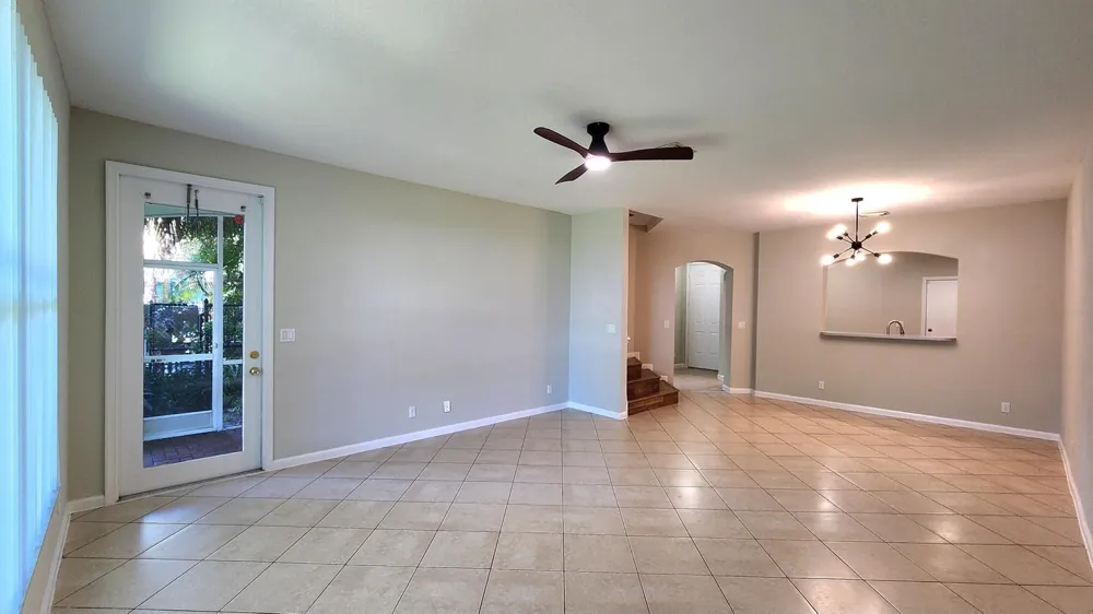 2124 Oakmont Drive Riviera Beach, FL 33404