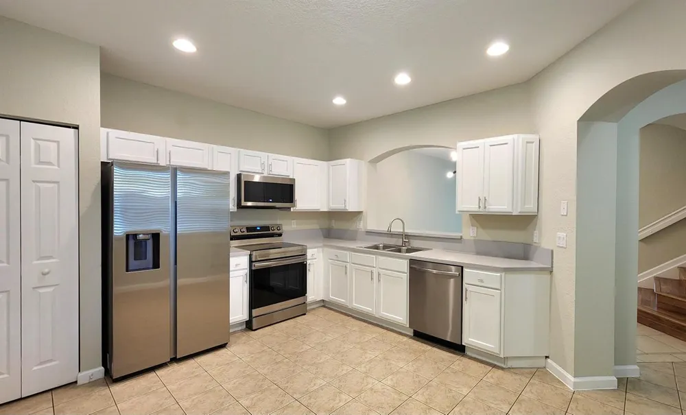 2124 Oakmont Drive Riviera Beach, FL 33404