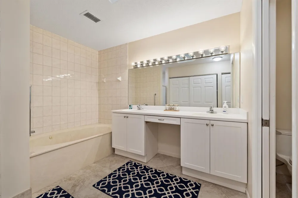 109 Half Moon Circle #C Jupiter, FL 33458