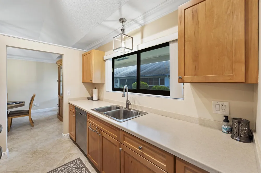 109 Half Moon Circle #C Jupiter, FL 33458