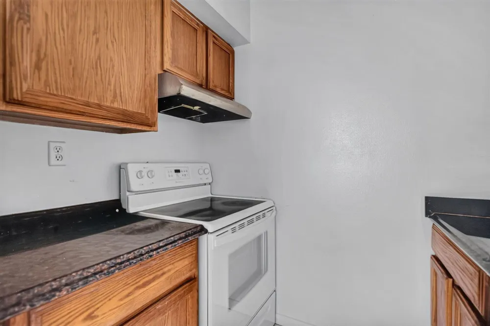 2141 NE 42nd Street #112 Lighthouse Point, FL 33064