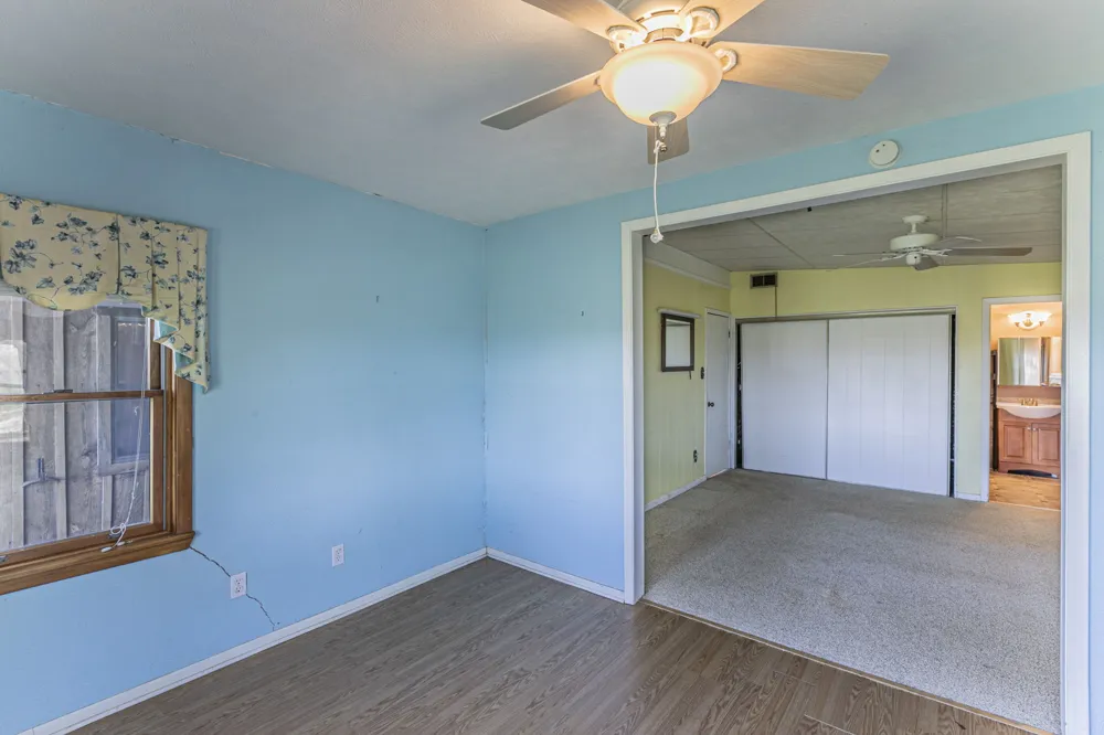 1500 County Road 405 Buckholts, TX 76518