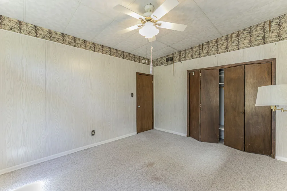 1500 County Road 405 Buckholts, TX 76518