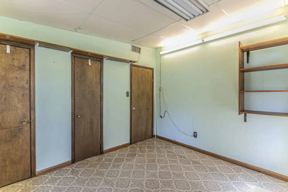 1500 County Road 405 Buckholts, TX 76518