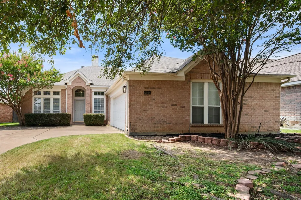 6604 High Brook Drive Fort Worth, TX 76132