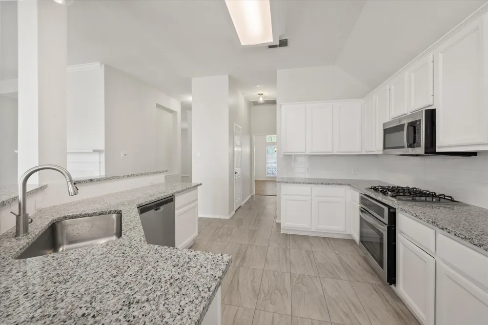 6604 High Brook Drive Fort Worth, TX 76132