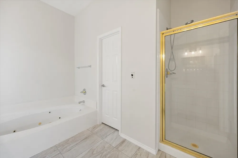 6604 High Brook Drive Fort Worth, TX 76132