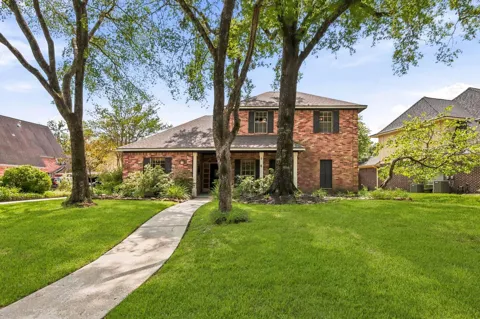 2723 Cedarville Drive