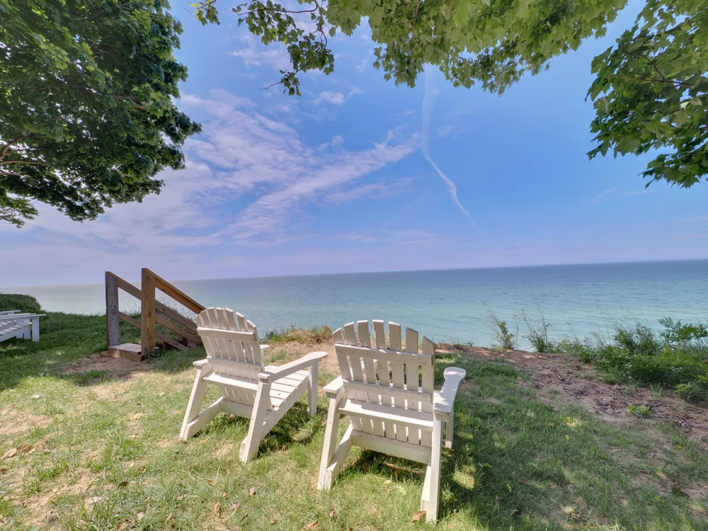 4616 W Fox Farm Road Manistee, MI 49660