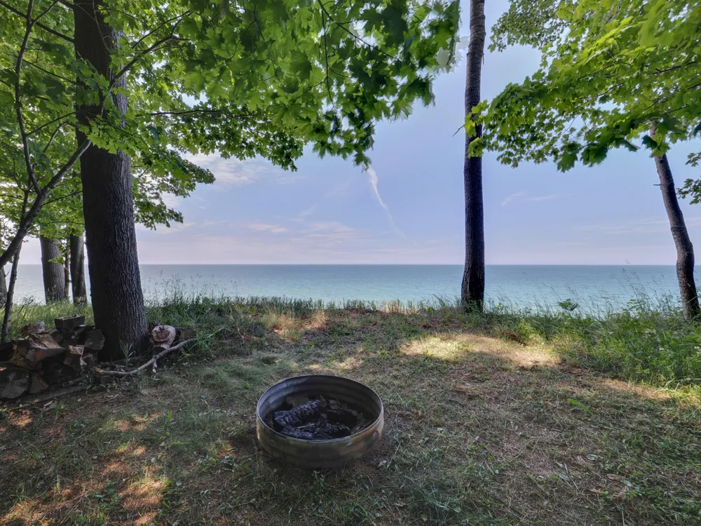 4616 W Fox Farm Road Manistee, MI 49660