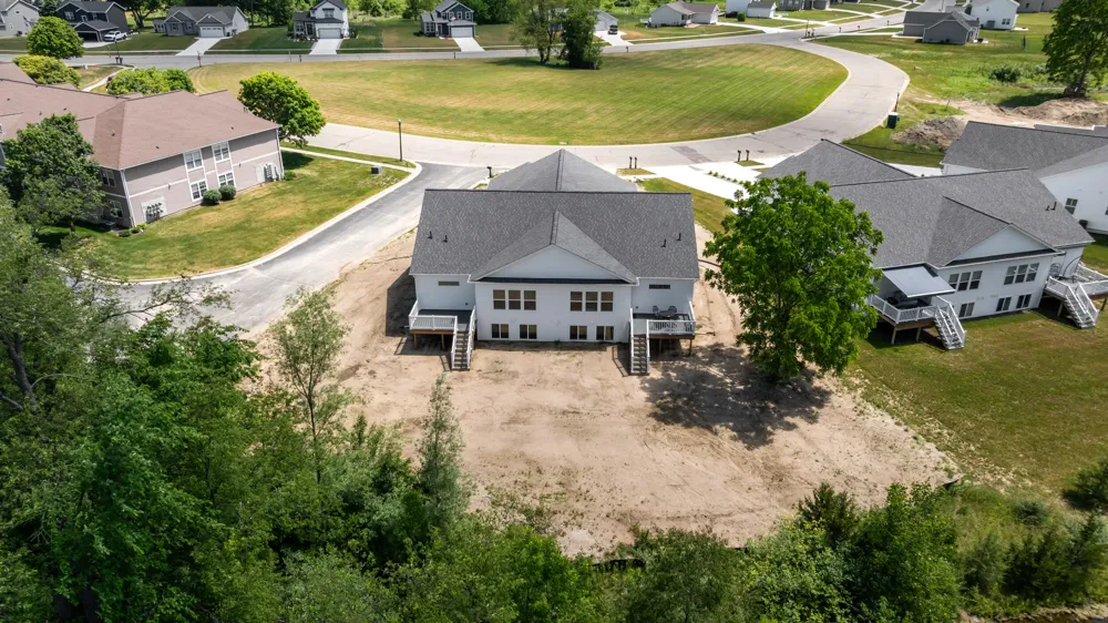 146 Ashley Court Brooklyn, MI 49230
