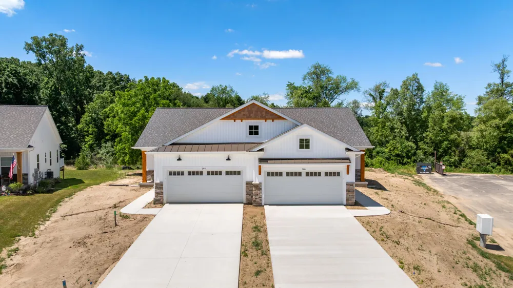 146 Ashley Court Brooklyn, MI 49230
