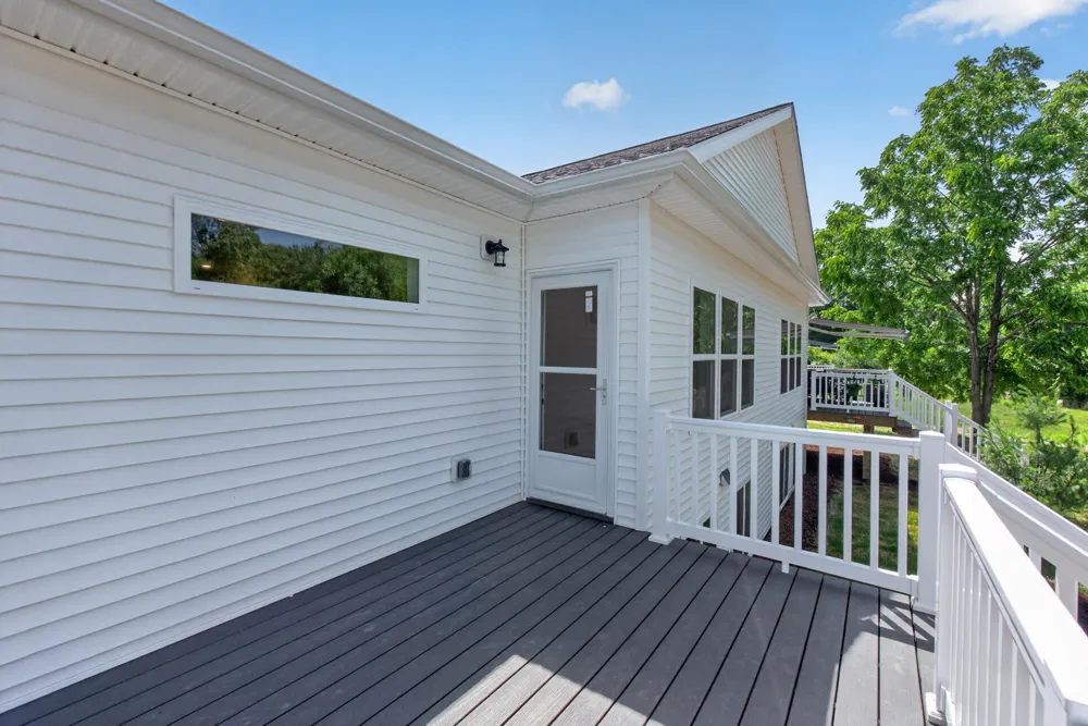 146 Ashley Court Brooklyn, MI 49230