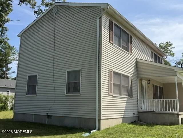 641 Ship Avenue Beachwood, NJ 08722
