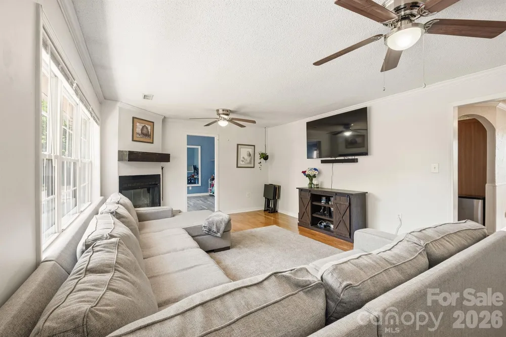1782 Cat Square Road Vale, NC 28168