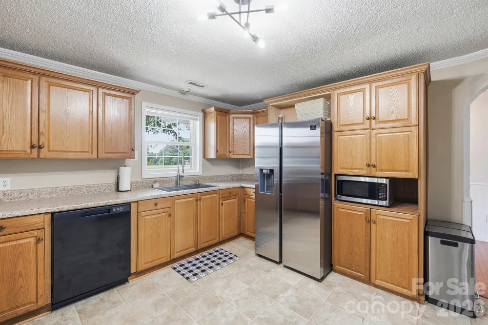 1782 Cat Square Road Vale, NC 28168