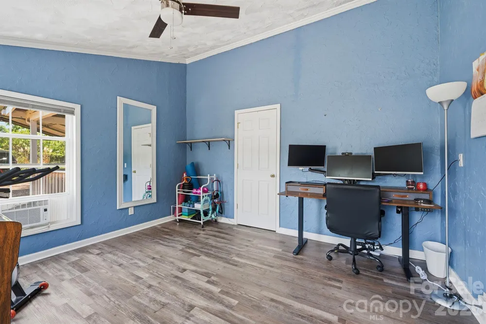 1782 Cat Square Road Vale, NC 28168
