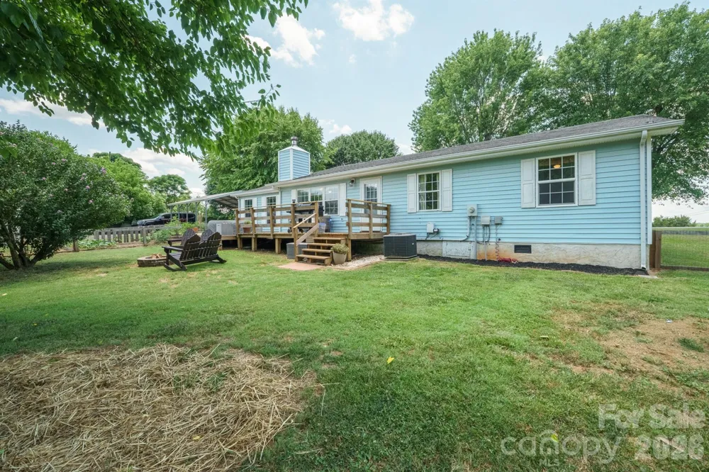 1782 Cat Square Road Vale, NC 28168