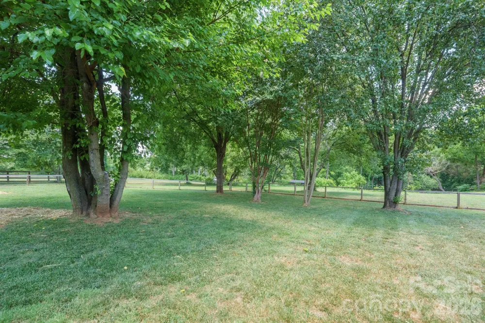 1782 Cat Square Road Vale, NC 28168