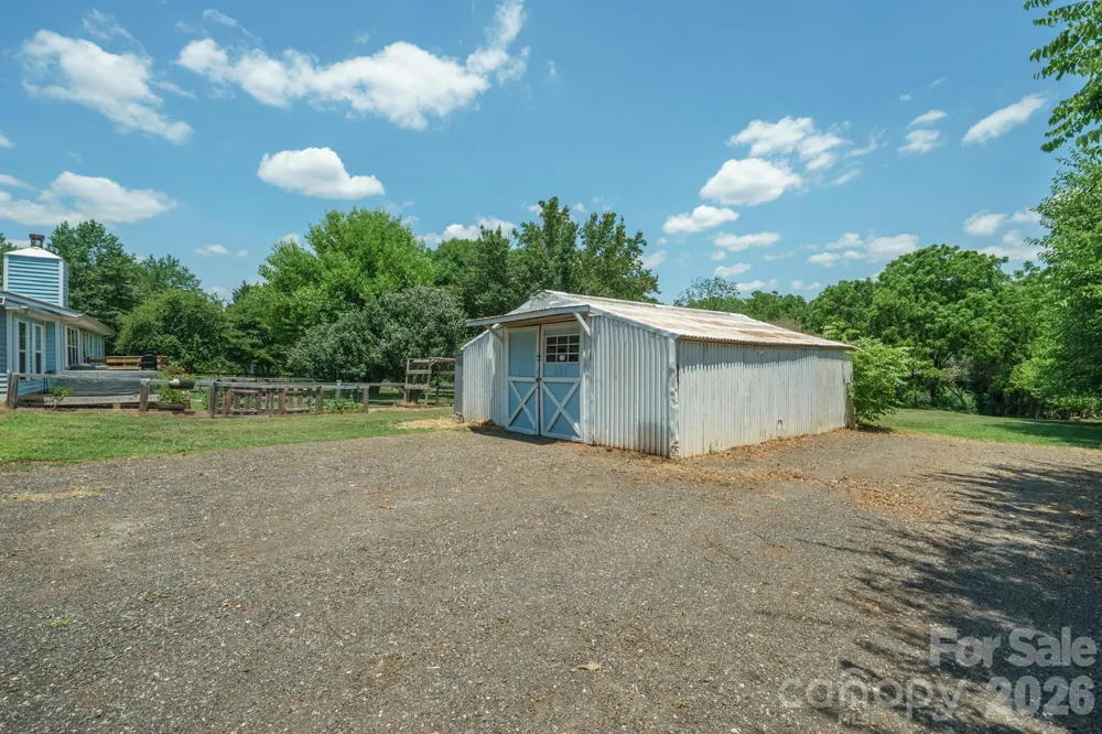1782 Cat Square Road Vale, NC 28168