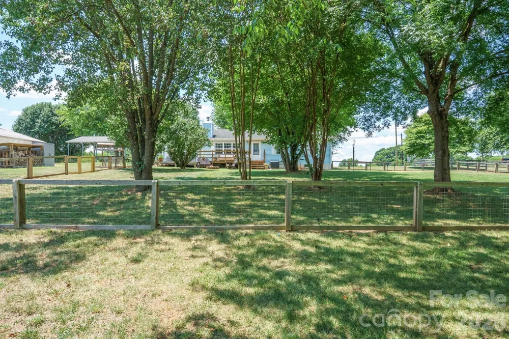 1782 Cat Square Road Vale, NC 28168