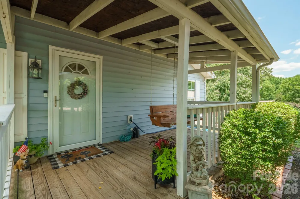 1782 Cat Square Road Vale, NC 28168
