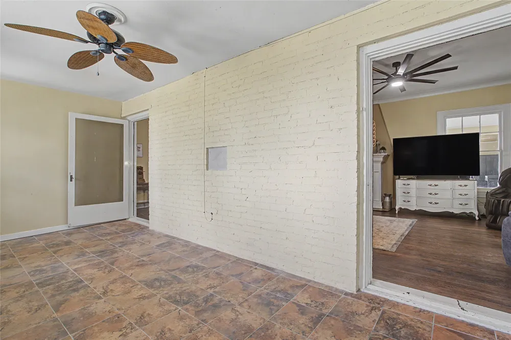 7921 White Settlement Road White Settlement, TX 76108