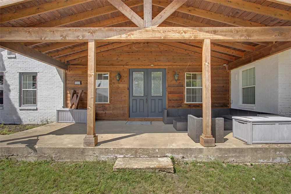 7921 White Settlement Road White Settlement, TX 76108